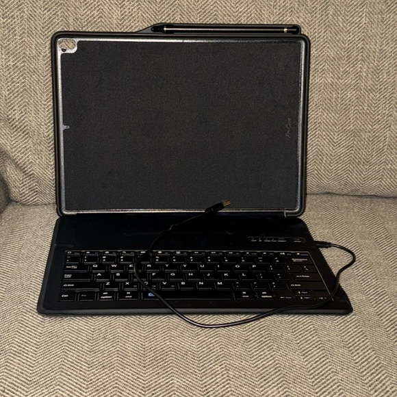 Black ProCase Keyboard Cover Case for Apple iPad Pro 12.9" with PENCIL AND CHGR - Picture 12 of 16